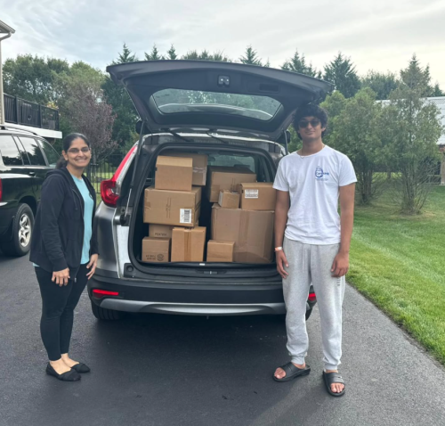 Care4ME has donated 50 "girl packages" to Girl Talk and another 50 care packages worth of supplies! Thank you to our mom volunteer, Ms. Blunt, for helping us help others!