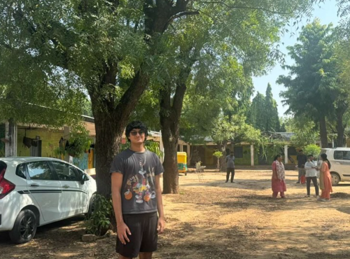 Yesterday, we had the privilege of visiting Vrindavan School in Koba, where 150 children from underprivileged communities receive education and care. Their enthusiasm and dreams were truly inspiring.